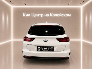 2021 Kia Ceed III, белый, 1965000 рублей, вид 3
