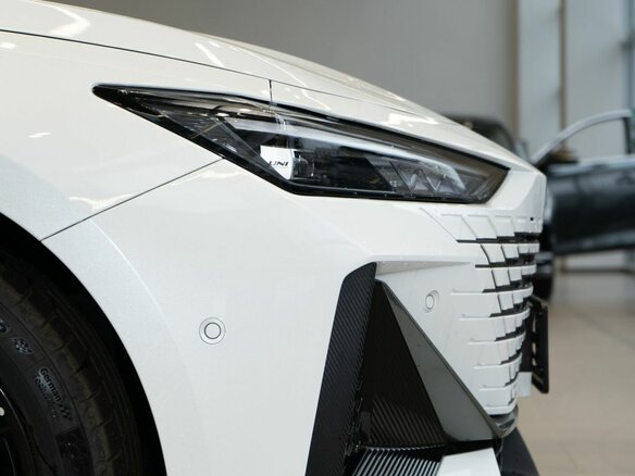 2025 Changan UNI-V I, белый, 3479900 рублей - вид 16