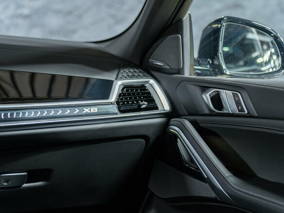2025 BMW X6 30d III (G06) Рестайлинг, чёрный - вид 19