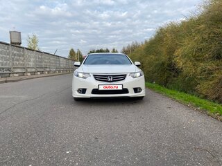 2012 Honda Accord VIII Рестайлинг, белый, 1650000 рублей, вид 1