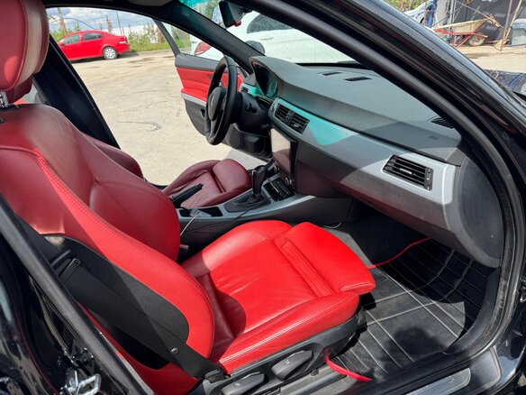 2008 BMW 3 серии 325i V (E90/E91/E92/E93) Рестайлинг, чёрный, 1200000 рублей - вид 12