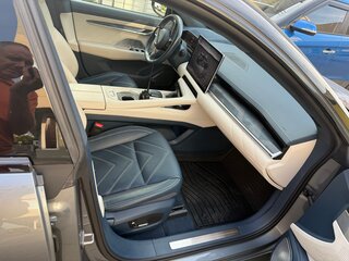 2023 Zeekr 001 100 kWh I, серый, 5300000 рублей, вид 4