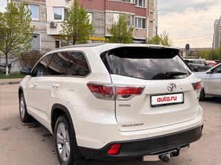 2014 Toyota Highlander III (XU50), белый, 2300000 рублей, вид 5