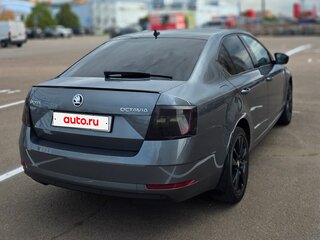 2020 Skoda Octavia III (A7) Рестайлинг, серый, 2300000 рублей, вид 5