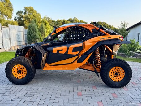 2019 BRP Can-Am Maverick X RC Turbo RR, оранжевый, 2650000 рублей, вид 2
