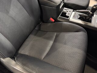 2018 Toyota Land Cruiser Prado 150 Series Рестайлинг 2, белый, 3850000 рублей, вид 4