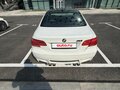 2008 BMW M3 IV (E90), белый - вид 3