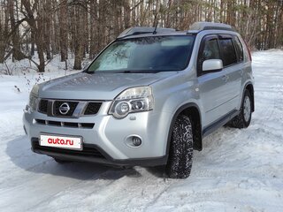 2012 Nissan X-Trail II Рестайлинг, серебристый, 1375000 рублей, вид 1