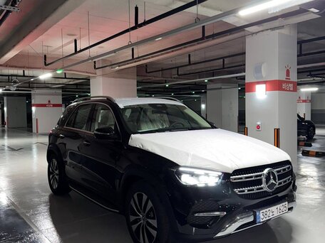 2026 Mercedes-Benz GLE 300 d II (V167) Рестайлинг, чёрный, 11872000 рублей, вид 1