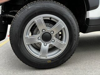 2026 Lada (ВАЗ) Niva Travel I Рестайлинг, белый, 1603000 рублей, вид 5