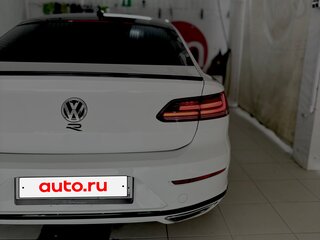 2020 Volkswagen Arteon I Рестайлинг, белый, 4100000 рублей, вид 2
