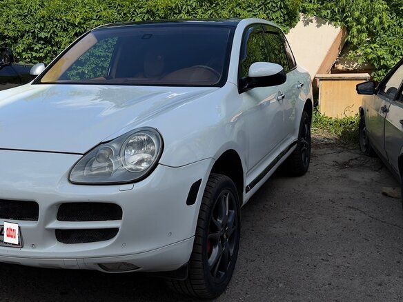 2005 Porsche Cayenne Turbo I (955), белый, 700000 рублей - вид 2
