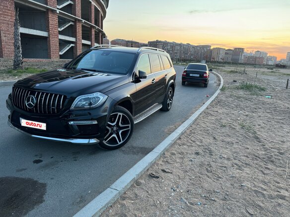 2013 Mercedes-Benz GL-Класс 350 II (X166), чёрный, 2600000 рублей - вид 1