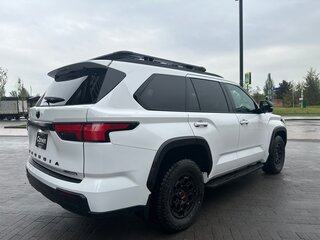 2026 Toyota Sequoia III, белый, 15449000 рублей, вид 4