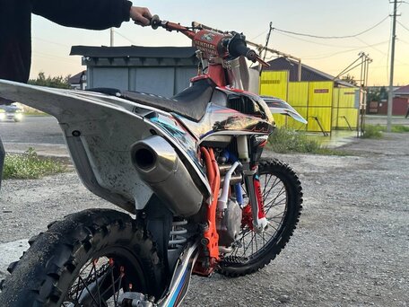 2018 Avantis Enduro 450 Pro/EFI, оранжевый, 249999 рублей, вид 3