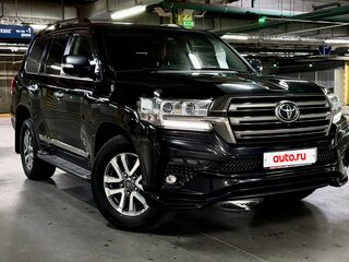 2016 Toyota Land Cruiser 200 Series Рестайлинг 2, чёрный, 6200000 рублей, вид 1