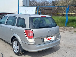 2009 Opel Astra H Рестайлинг, бежевый, 665000 рублей, вид 5