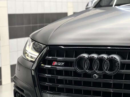 2018 Audi SQ7 I (4M), чёрный, 8700000 рублей, вид 1