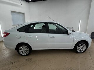 2023 Lada (ВАЗ) Granta I Рестайлинг, белый, 849000 рублей, вид 4
