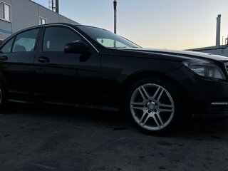 2010 Mercedes-Benz C-Класс 180 BlueEFFICIENCY III (W204), чёрный, 1400000 рублей, вид 2