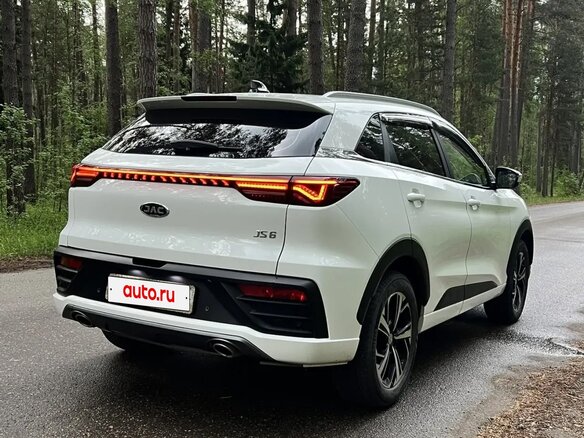 2023 JAC JS6, белый, 1750000 рублей - вид 1