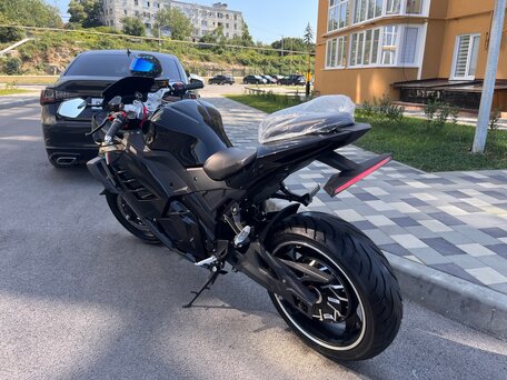 2026 Ducati Panigale S, чёрный, 550000 рублей, вид 2