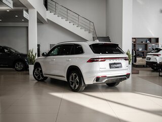 2025 Geely Monjaro I, белый, 4504491 рублей, вид 2