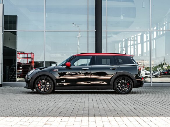 2020 Mini Clubman JCW John Cooper Works II Рестайлинг, зелёный, 3100000 рублей - вид 4