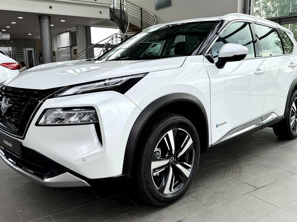 2024 Nissan X-Trail IV, белый - вид 1