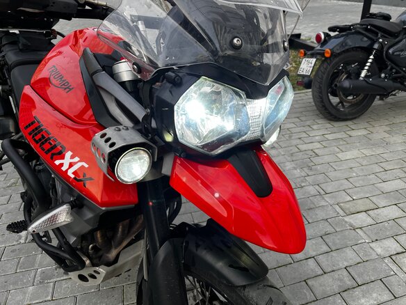 2015 Triumph Tiger 800, красный, 765000 рублей - вид 6