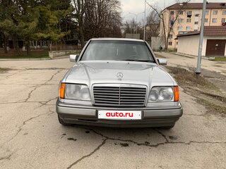 1991 Mercedes-Benz W124 200, серебристый, 350000 рублей, вид 3