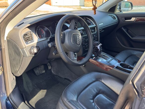 2010 Audi A5 I (8T), синий, 1290000 рублей - вид 8