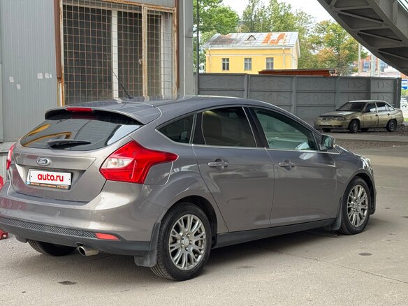 2012 Ford Focus III, серый, 680000 рублей - вид 5