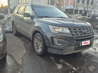 2016 Ford Explorer V Рестайлинг, серый, 1700000 рублей, вид 5