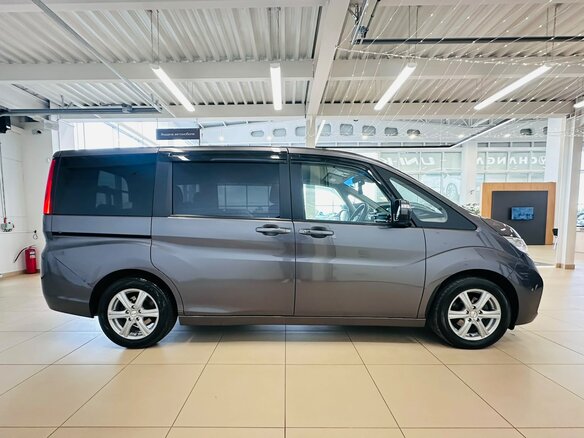 2020 Honda Stepwgn V Рестайлинг, серый, 2019000 рублей - вид 7