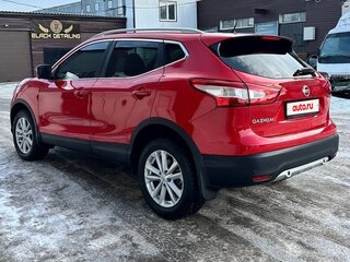 2014 Nissan Qashqai II, красный, 1690000 рублей, вид 3