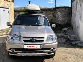 2017 Chevrolet Niva I Рестайлинг, коричневый, 769000 рублей, вид 2