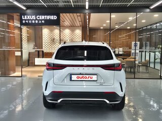 2025 Lexus NX 450h+ II, белый, 7345027 рублей, вид 4