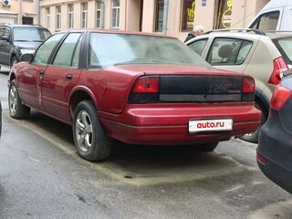 1993 Oldsmobile Cutlass Supreme, красный, 300000 рублей, вид 3