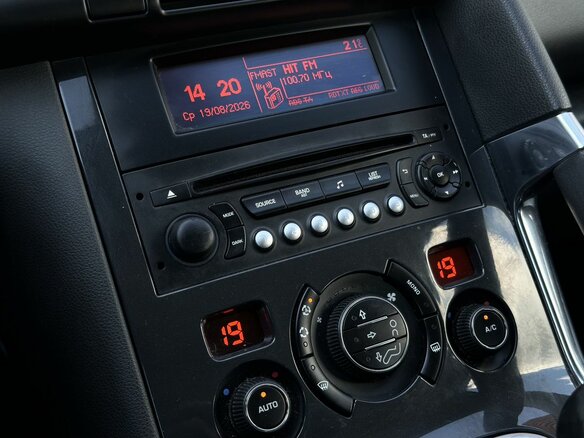 2013 Peugeot 3008 I, синий, 619000 рублей - вид 13