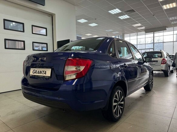 2026 Lada (ВАЗ) Granta I Рестайлинг, синий, 1230000 рублей - вид 3