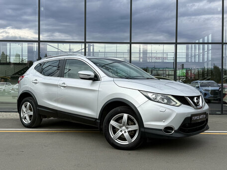 2018 Nissan Qashqai II, серебристый, 1300000 рублей, вид 2
