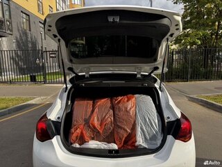 2011 Opel Astra J, белый, 749000 рублей, вид 4