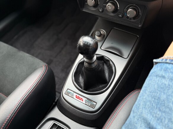 2001 Mitsubishi Lancer Cedia IX, серебристый - вид 23