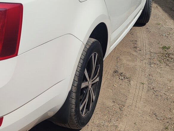 2015 Skoda Octavia III (A7), белый, 820000 рублей - вид 8