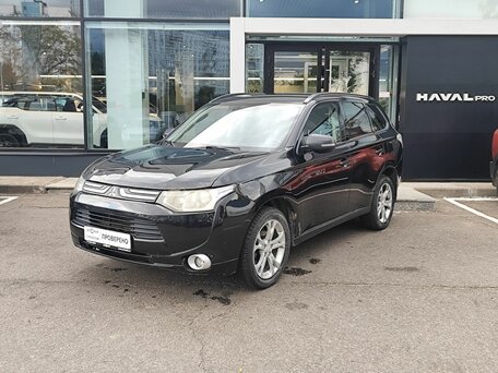 Mitsubishi Outlander III