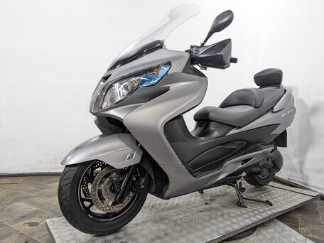 2016 Suzuki Burgman (SkyWave) 400, серый, 389000 рублей, вид 2