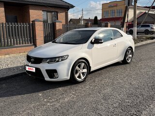 2010 Kia Cerato Koup II, белый, 980000 рублей, вид 1