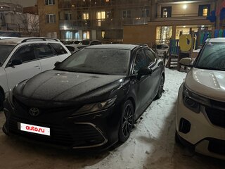 2021 Toyota Camry US Market VIII (XV70) Рестайлинг, чёрный, 2900000 рублей, вид 2