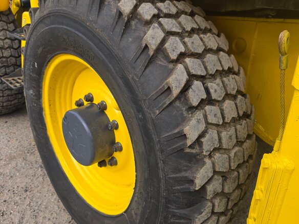 2012 New Holland B115B, жёлтый, 4900000 рублей - вид 7